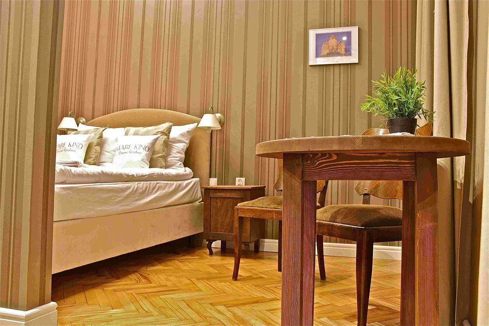 Stare Kino Cinema Residence Lodz  Luaran gambar