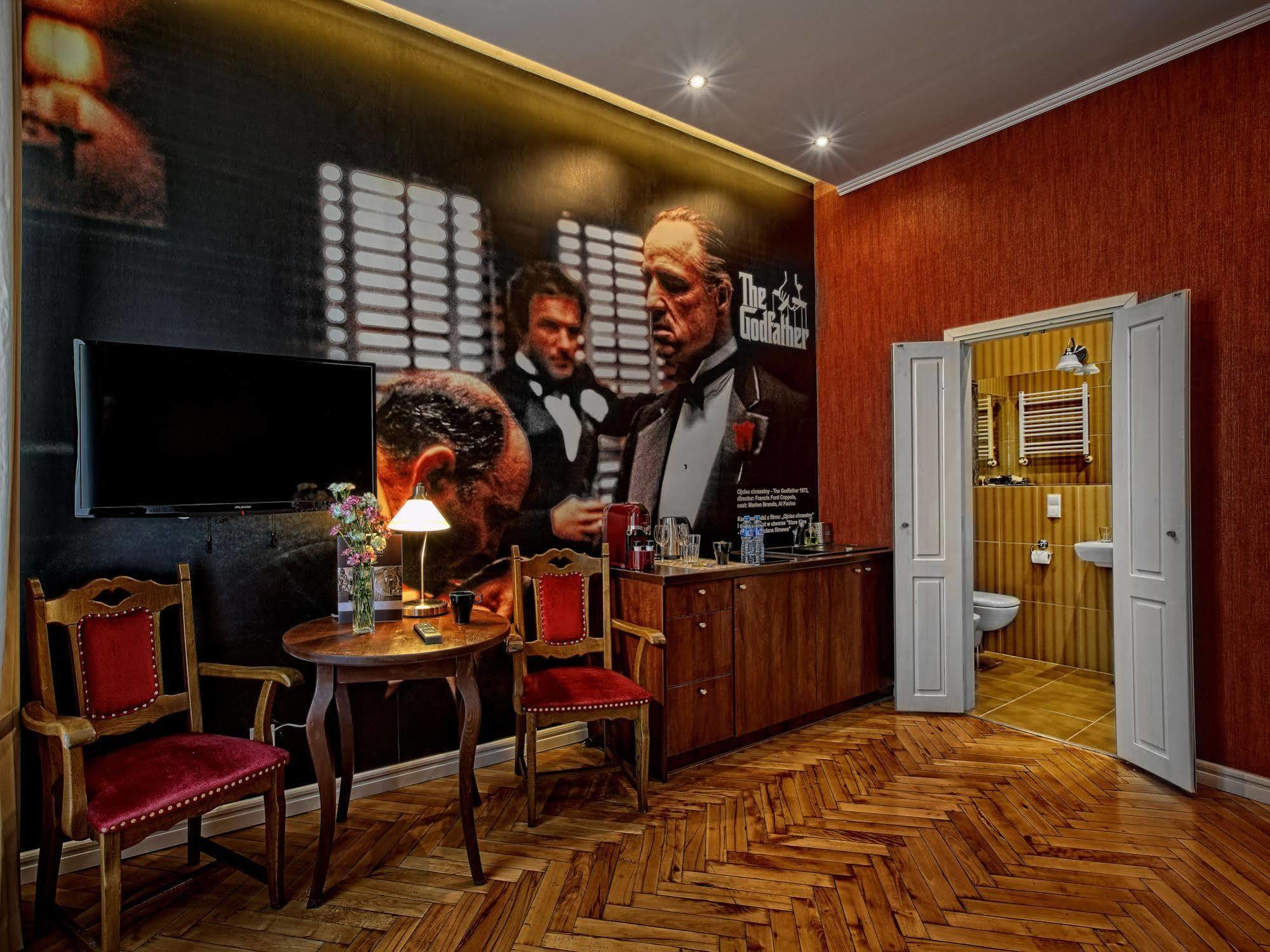 Stare Kino Cinema Residence Lodz  Luaran gambar